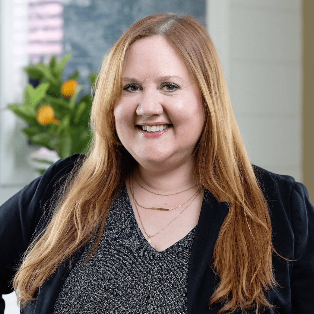 Lisa Darrow New Business Operations-min Lisa Darrow New Business Operations
